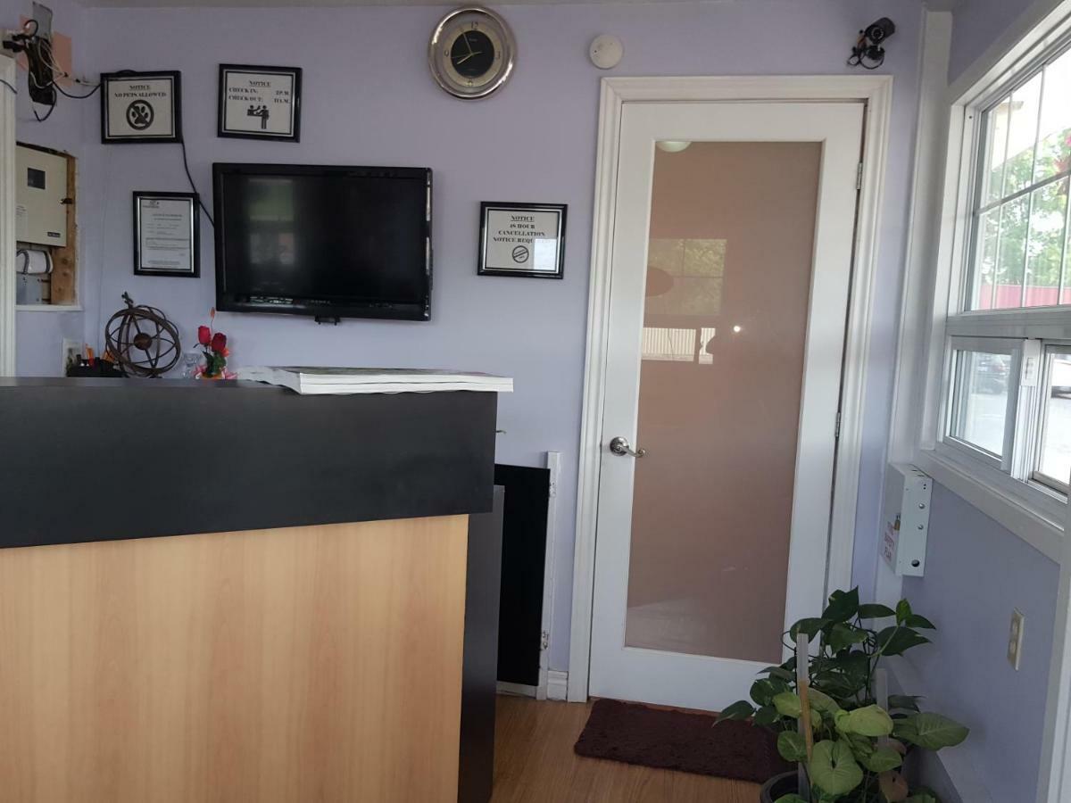 Niagara Inn & Suites Extérieur photo